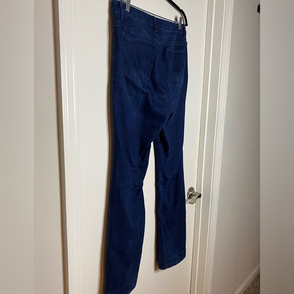 Our Republic Jeans Flare Bottoms - Picture 7 of 11